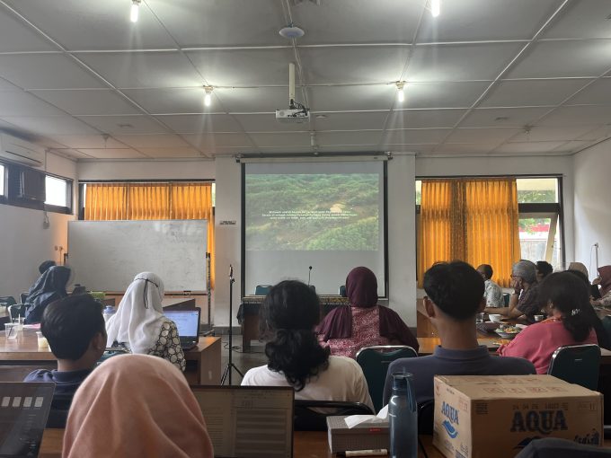 Pemutaran Film dan Diskusi "Banyu Langit": Rekam Kearifan Lokal Masyarakat Wotawati Menghadapi Krisis Iklim.